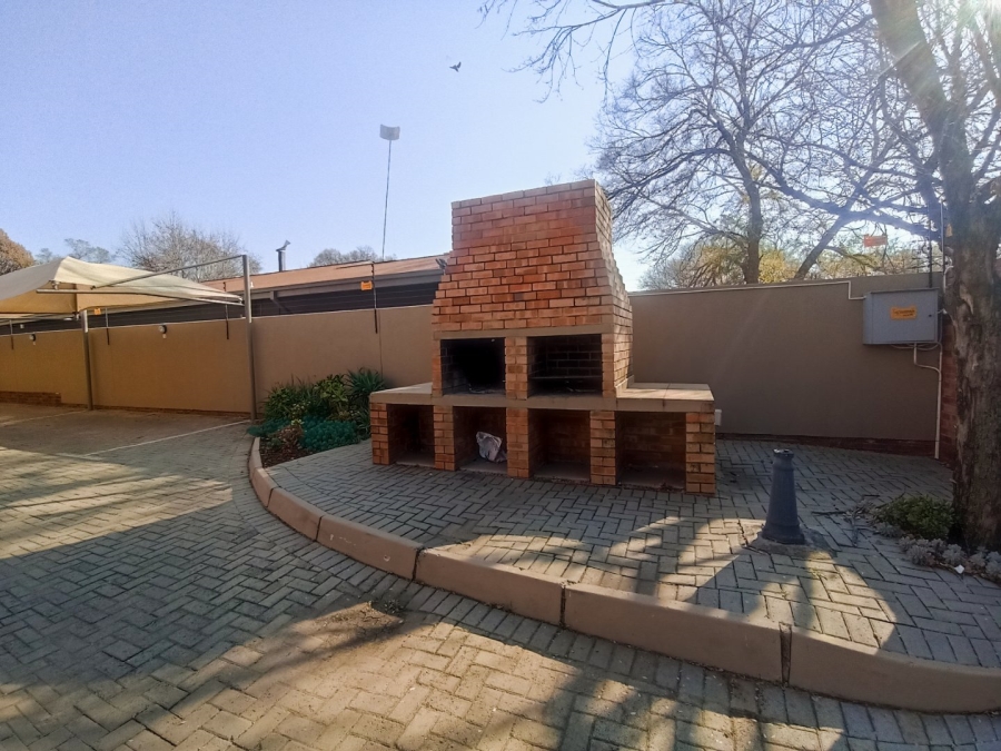 2 Bedroom Property for Sale in Wasgoedspruit North West